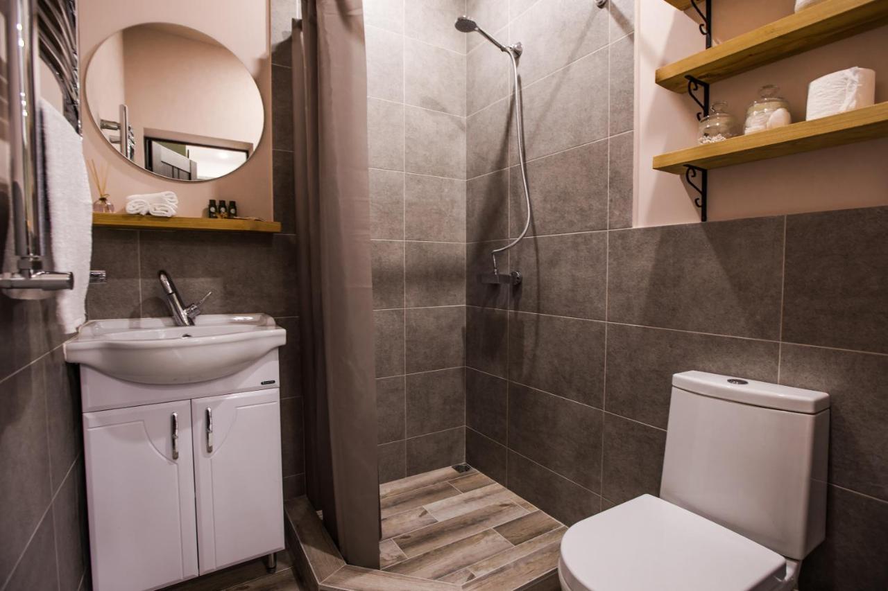 Hotelise I Bells-Of-Ireland Apartment Erivan Exterior foto