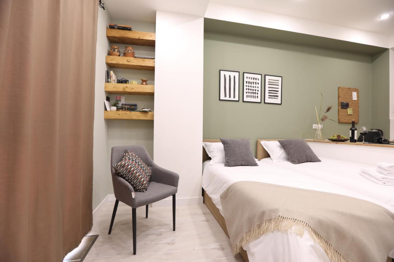 Hotelise I Bells-Of-Ireland Apartment Erivan Exterior foto