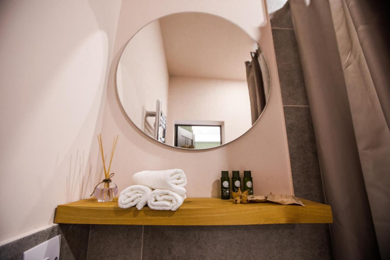 Hotelise I Bells-Of-Ireland Apartment Erivan Exterior foto