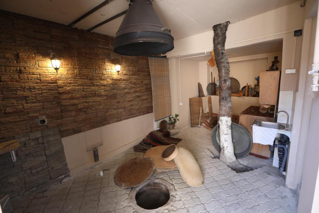 Hotelise I Bells-Of-Ireland Apartment Erivan Exterior foto